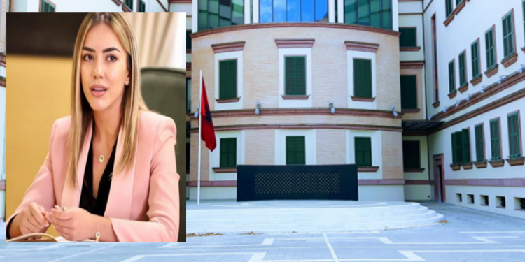 U DORËHOQ SI SEKRETARE E PËRGJITSHME/ Elena Pici: Vendim personal! Për dy vite kam pasur besimin e kreyministrit dhe ministrit