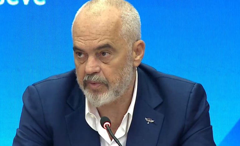 THIRRJE BIZNESEVE/ Rama: Filloni të prodhoni energji diellore, i bini lapsit