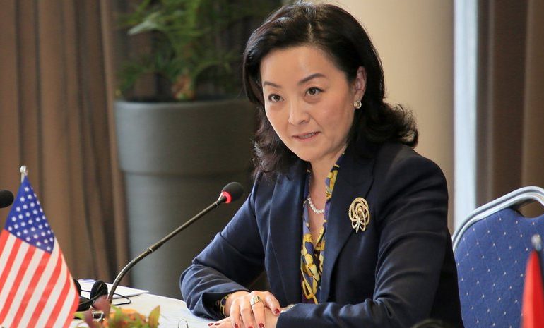 AMBASADORJA YURI KIM SHKON TE KQZ/ Takohet me Celibashin