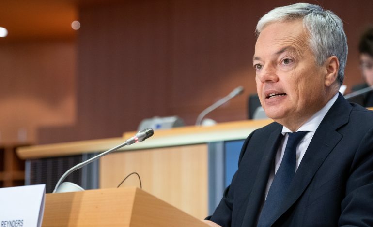 EMIGRACIONI I PALIGJSHËM/ Dy komisionerë evropianë mbërrijnë të enjten në Tiranë
