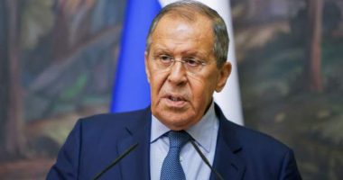 “UKRAINA PO NDËRTON BOMBA TË PISTA”/ Lavrov: Rusia do ta ngrejë çështjen në OKB