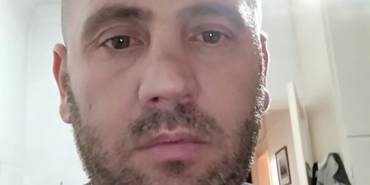 FOTO DHE EMRI/ Përdhunoi 38-vjeçaren greke, zbulohet identiteti i shqiptarit të shumëkërkuar