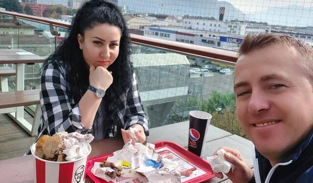 DETAJET/ Vrau gruan rumune me çekiç, arma e krimit e përdorur nga Avni Meçja gjendet në…