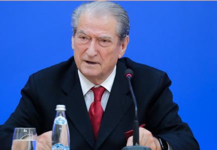 “SHQIPËRIA 4 VENDE POSHTË VIETNAMIT KOMUNIST”/ Berisha publikon të dhënat e raportit për shtetin ligjor: Reforma sorosiane ka këputur kolonën…