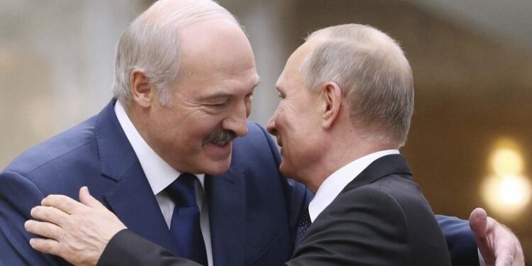 DETAJET/ Çfarë po planifikon Putin dhe Lukashenko? Trupat ruse drejt Bjellorusisë