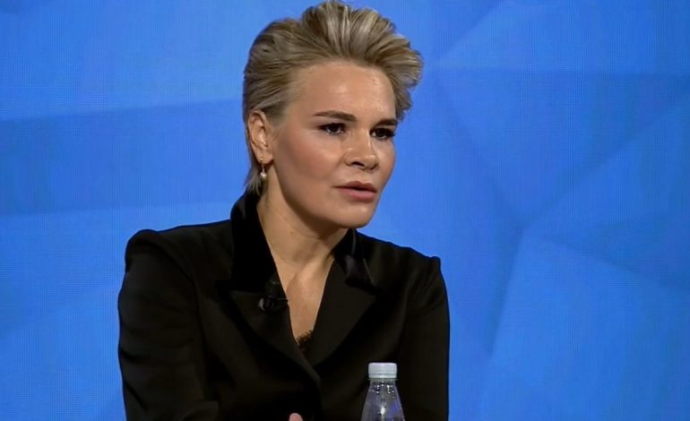 “KËTA JANË BURRA QË SE MBAJNË BURGUN”/ Kryemadhi: Lefteri i shkretë e mbajti, s’i tregoi shokët