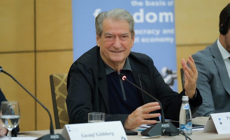 PRIMARET PËR KANDIDATË NË ZGJEDHJET LOKALE/ Berisha: Për bashkitë e mëdha procesi mund të mbarojë brenda muajit Tetor