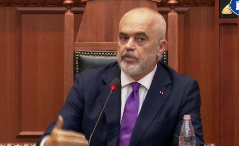 “ËSHTË LISTË E FOTOMONTUAR”/ Rama mohon sulmin e fundit kibernetik, akuza medias dhe opozitës