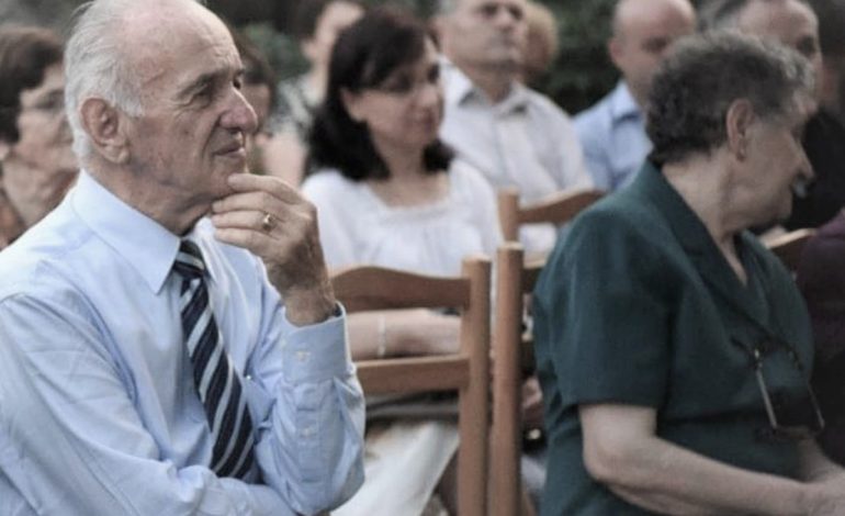 DOSSIER/ Kujtimet e Ahmet Bushatit: Në anën tjetër ishte dhoma e grave, ndodheshin Boletini, Kosturi, Pipa, Pali, Daja, Ashiku dhe Prenda e bukur prej Mirdite