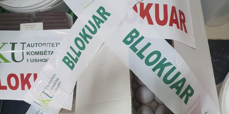 BLLOKOHEN PRODUKTET USHQIMORE PËR KONSUM/ AKU: Gjoba subjekteve që u kapën në shkelje