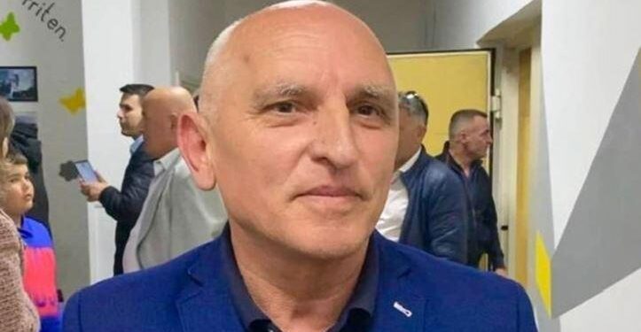 “JEMI NË LUFTË BRENDA LLOJIT”/ Dorëhiqet kryetari i PD-së në Lezhë, arsyeja