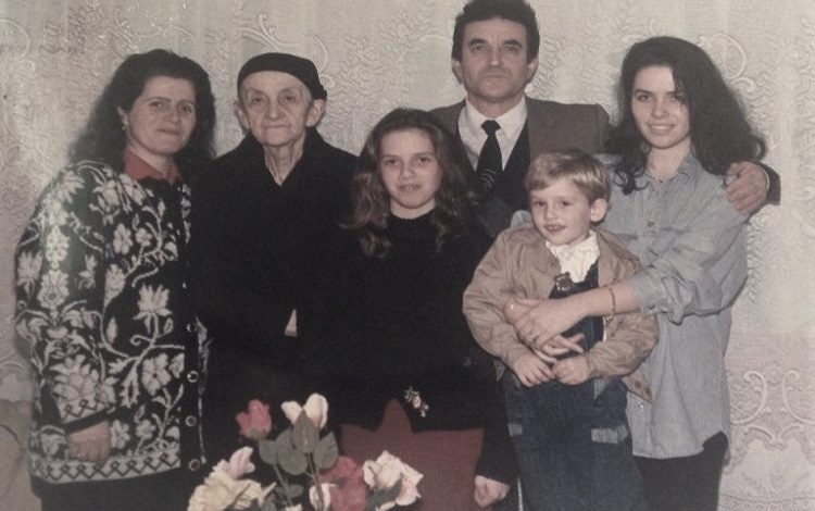 DOSSIER/ Dëshmitë e rralla të Uran Butkës: Te kulla në Tropojë ku kaluam natën e parë të internimit, s’kishte banuar njeri përveç gjarpërinjve…
