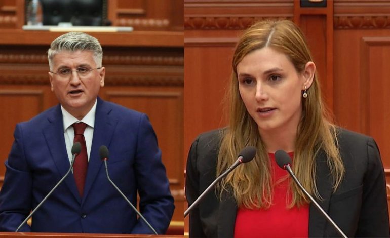 “JETA KOPJON SHPESH LETËRSINË DHE JO…”/ Ironia e Gjekmarkaj: Falënderoj ministren Bora për vizitën dhe koleget për debatin