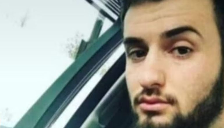 TRAGJIKE/ Hyri për të shpëtuar shokun, vritet i riu shqiptar në Londër (EMRI)