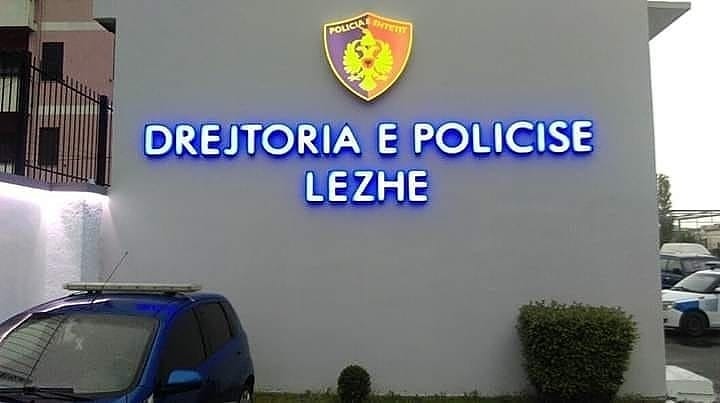 DETAJET E PARA/ Shpërthim tritoli në banesën e policit gjatë natës në Lezhë (EMRI)