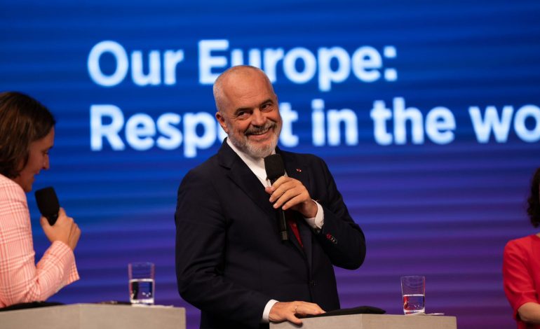 “KEMI PASUR PËRVOJA TË TMERRSH ME BE”/ Rama në Berlin: Asnjë vend të mos lihet pas në sfidat e përbashkëta. Pa Erdoganin, shqiptarët…