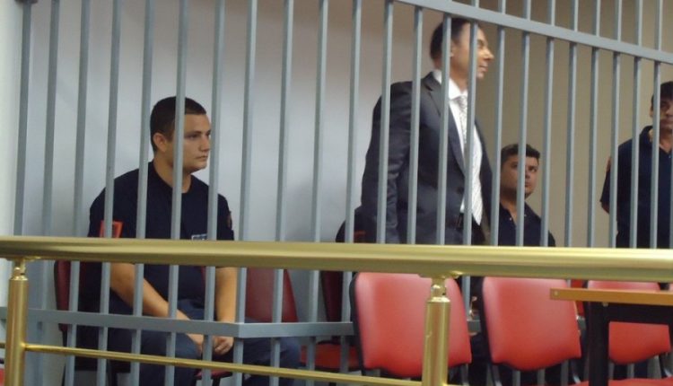 KËRKON TË SHPËTOJË NGA BURGIMI I PËRJETSHËM/ Gjykata e Lartë shtyn shqyrtimin e çështjes së Aldo Bares