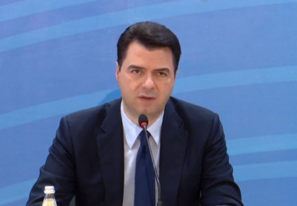 REGJISTRIMI I POPULLSISË NË PRESHEVË, MEDVEGJË DHE BUJANOC/ Basha thirrje shqiptarëve: Kundërpërgjigja më e mirë ndaj politikave të Beogradit Oct
