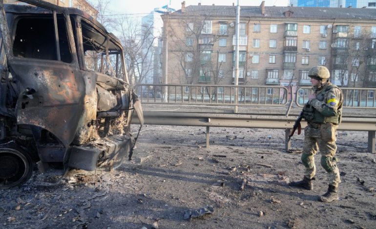 LUFTA/ Ukraina bën bilancin: Kemi vrarë 200 rusë në 24 orë