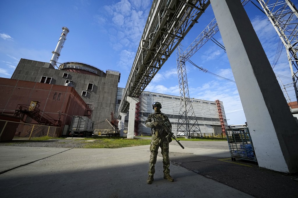 "ME SY TË LIDHUR U ÇUA..."/ Drejtori i centralit bërthamor në Zaporizhzhia “arrestohet nga patrulla ruse”