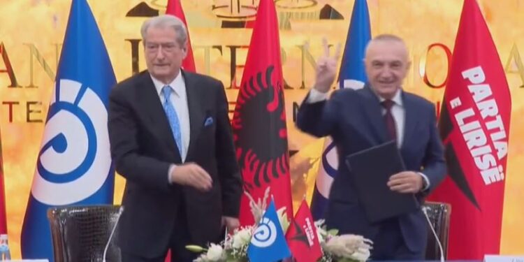“PAS FITORES, KËSHILLAT BASHKIAKË…”/ Berisha nënshkruan me Metën marrëveshjen për Lokalet e 14 majit