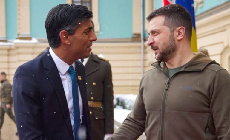 AGRESIONI RUS/ Kryeministri i ri britanik viziton për herë të parë Kievin, Sunak: Jemi gjithmonë krah jush!