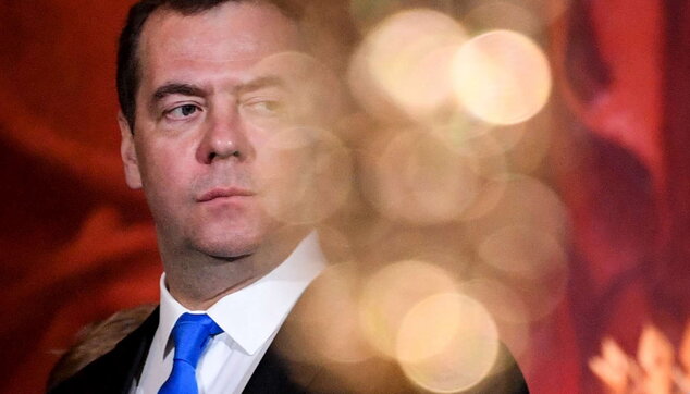 SULMI ME RAKETA NË POLONI/ Ish-presidenti rus bën deklaratën e fortë: Perëndimi drejt një lufte botërore
