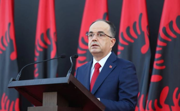 AGJENDA/ Presidenti Begaj mirëpret për herë të parë në Tiranë Presidentin e Azerbajxhanit