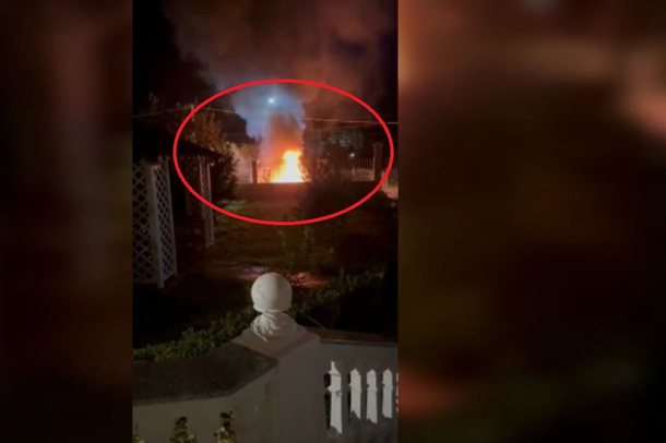 PAMJET/ Momenti kur përfshihet nga flakët makina e biznesmenit në Lezhë