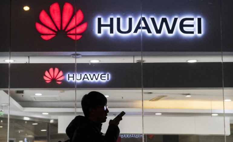 SHBA ndalon shitjen e dhe importin nga pesë kompani kineze, midis tyre Huawei dhe ZTE