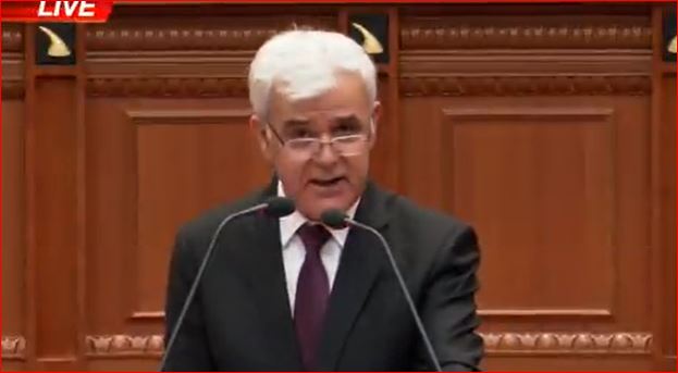 KUVEND/ Xhafaj kritika të forta maxhoranës: Kuvendi nuk është noter i legjislativit dhe vend ku bëhen qoka