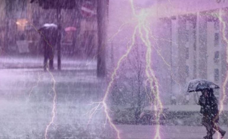 ULJE TEMPERATURASH, RESHJE SHIU DHE BORË/ Parashikimi i motit për ditën e enjte