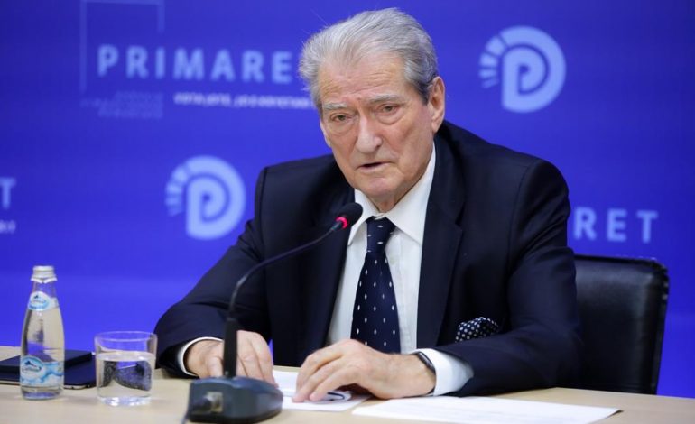 SAMITI BE-BALLKANI PERËNDIMOR NË TIRANË/ Berisha propozon datën për protestën e radhës: Ja kur do të mblidhemi sërish