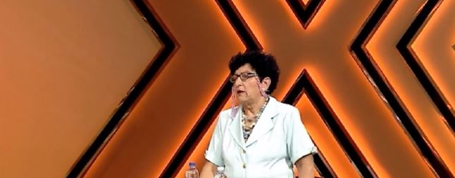 DEKLARATA SHOKUESE NË EMISION/ “Motrat e mia shkojnë nëpër varre, marrin kockat e të vdekurve dhe…”