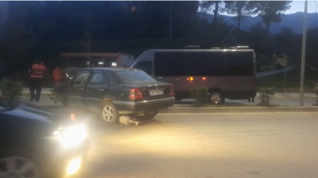 ZBARDHEN DETAJET/ Aksidenti i trefishtë në Gjirokastër, plagosen tre persona, mes tyre një…