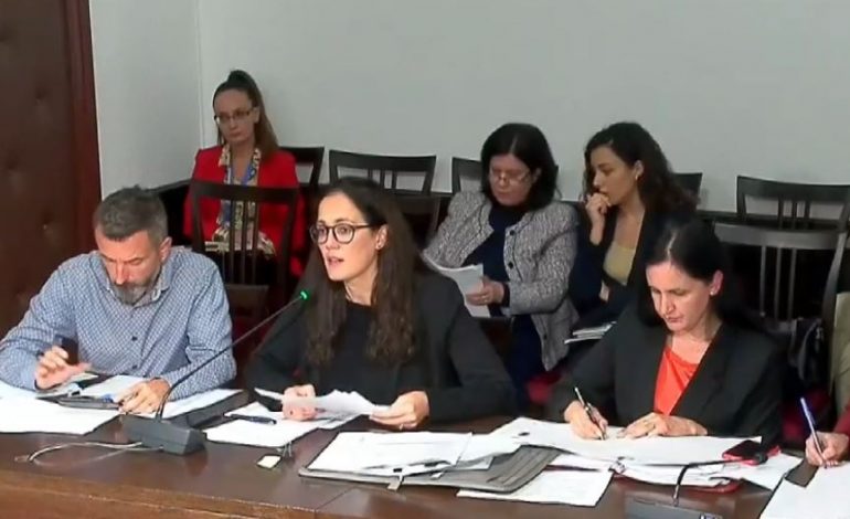 “BORXHI PUBLIK”/ Ibrahimaj: Synojmë që vitin e ardhshëm të zbresë në nivelin 67.5% të produktit të brendshëm bruto