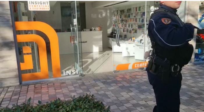 NDODH NË VLORË/ Maskat vjedhin dyqanin me pajisje elektronike, policia në kërkim të autorëve