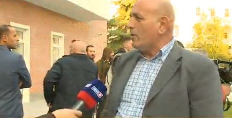 “FËMIJËT JANË LARGUAR…”/ Protestuesi tregon pse iu bashkua tubimit: Marrim pension qesharak
