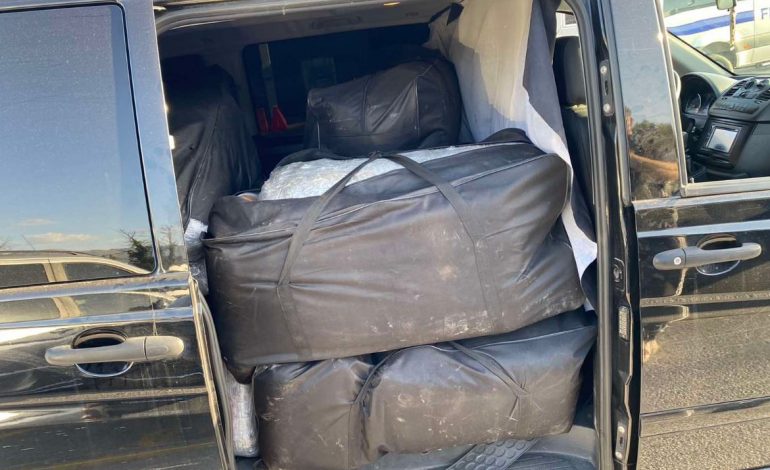 SEKUESTROHEN RRETH 400 KG HASHASH NË JANINË/ Në pranga një shqiptar dhe një grek