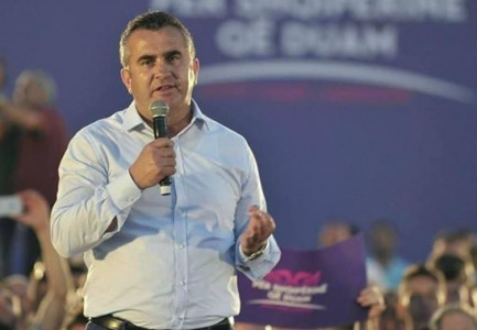 SOT U PLAGOS ME THIKË/ 4 muaj më parë kryebashkiaku socialist u dhunua nga nipi i deputetit të PS