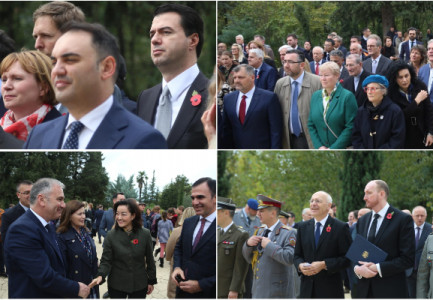 CEREMONIA PËRKUJTIMORE E USHTARËVE BRITANIKË/ Nga Basha, Kryemadhi tek Majko e Xhafaj, ja kush ishin të pranishëm