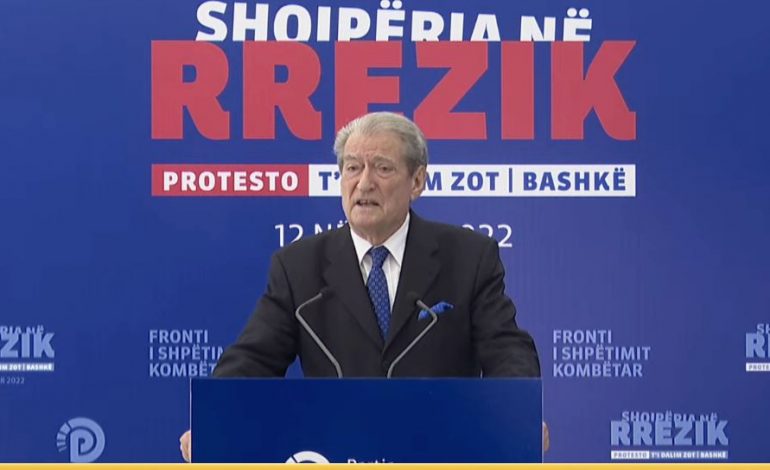 NDËRPRERJA E BOJKOTIT NGA PEDAGOGËT/ Berisha: I mbështesim në protestën e tyre, nuk pajtohemi kurrë që…