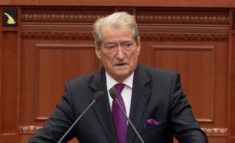 PORTI I DURRËSIT/ Berisha: Plaçkitja më e madhe që i ka ndodhur këtij vendi, kërkoni të varrosni veprën publike të shqiptarëve
