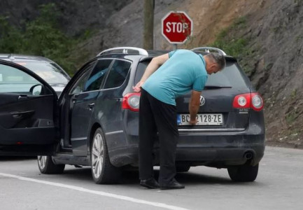DËSHTIMI I NEGOCIATAVE KOSOVË-SERBI/ BBC: Frikë nga shpërthimi i një dhune