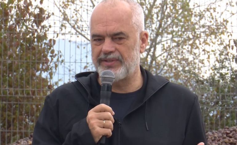 TAKIM ME BANORËT NË TROPOJË/ Rama: Kemi bërë atë çka të gjithë qeveritë e tjera të marra së bashku s’e kanë bërë