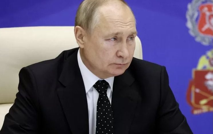 NUK NDALET LUFTA/ Putin takon gjeneralët ushtarakë ndërsa breshëria e raketave ruse godet qytetet ukrainase