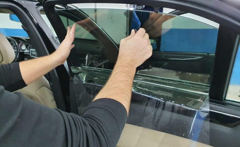 E PËSOJNË KEQ/ Pezullohen 4 punonjës Drejtorisë Rajonale të Shërbimit të Transportit Rrugor, u jepnin shoferëve…