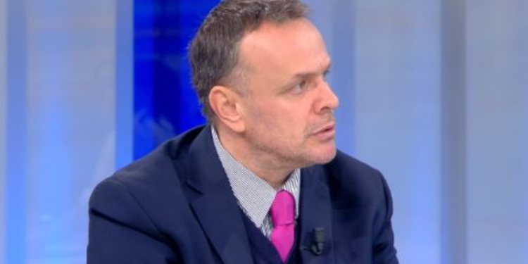 JEP ALARMIN/ Eksperti i sigurisë: Kujdes në sheshin “Skënderbej”, mund të bini pre e…