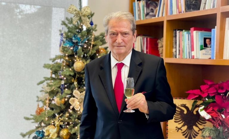 URON BESIMTARËT/ Berisha: Këtë ditë lind shpresa! Urojmë që Krishtlindjet e tjera të na gjejnë më mirë
