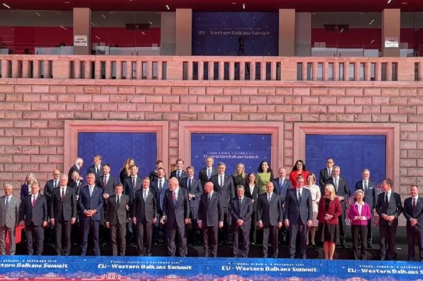 MENUJA ME 5 PJATA QË KËNAQI KRERËT E BE-SË/ Shefi shqiptar zbulon gatimin që pëlqeu presidenti Macron